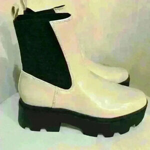 Open Edit Iris Lug Chelsea Boot. Women’s size 9M. Color: Cream, Black.